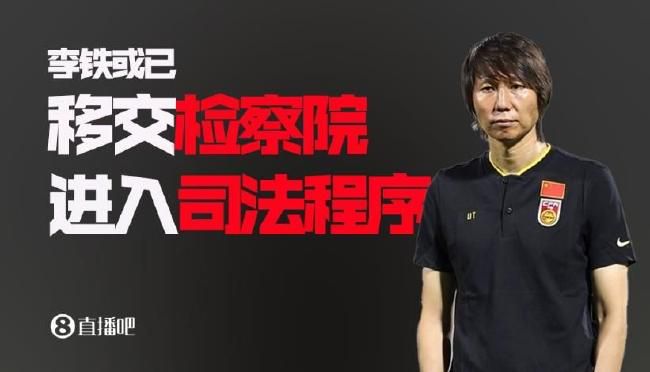 美女脱裤子让男人捅